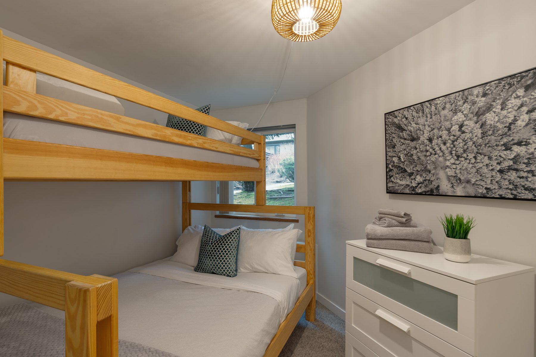 Bunk-bed room